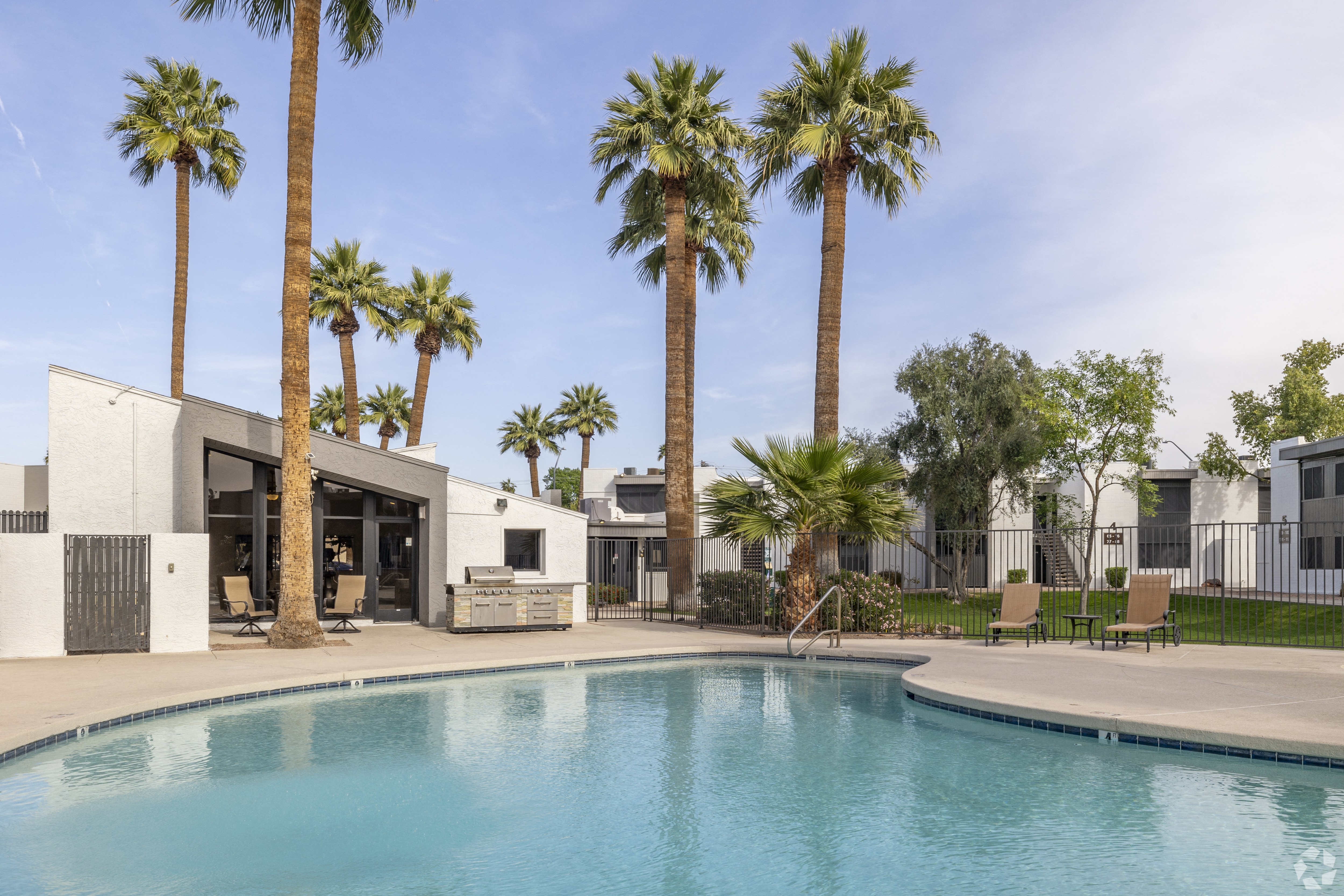 1030 S Dobson Rd Mesa, AZ 85202 photo 4